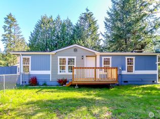 19213 21st St SW, Lakebay, WA