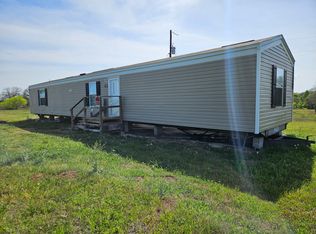 1656 Fm 713, Lockhart, TX 78644