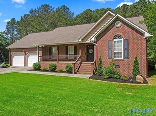763 H T Greer Rd, Albertville, AL 35951