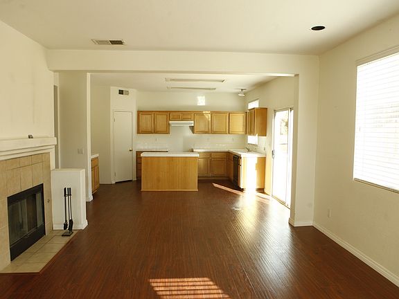 3rd image of 13579 Brynwood St