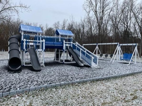 737 Columbia Tpke #2B-1BA-1200SQFT