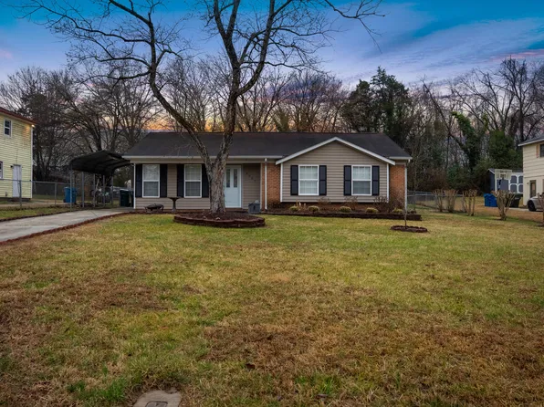 4907 N Singing Woods Pl, Durham, NC 27712