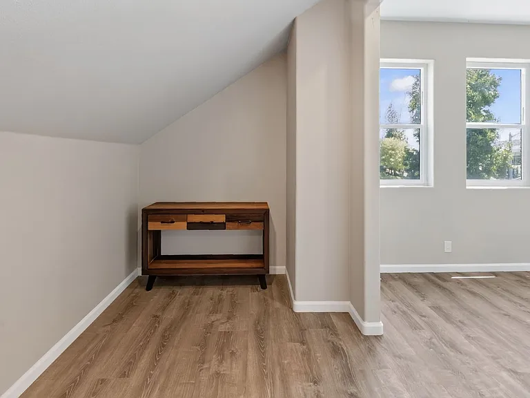 880 La Terraza Blvd #3 — Photo 17