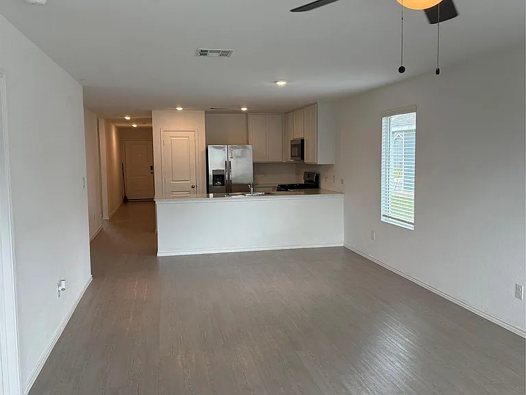 2324 Dust Devil Dr — Photo 5