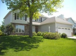 4217 Stoneham Ln NW, Rochester, MN 55901