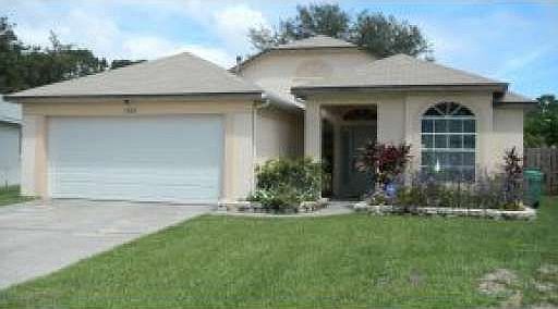 1st image of 1300 Cypress Bend Cir