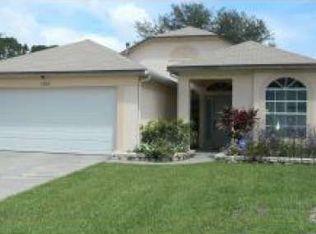 1300 Cypress Bend Cir, Melbourne, FL 32934