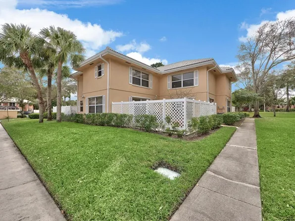 1805 Middleton Way, West Palm Beach, FL 33409