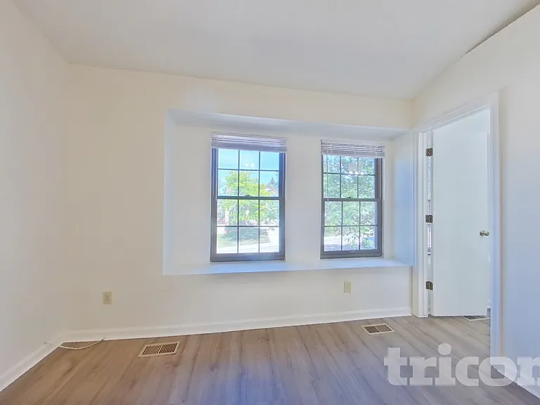 6570 Stonehedge Dr — Photo 7
