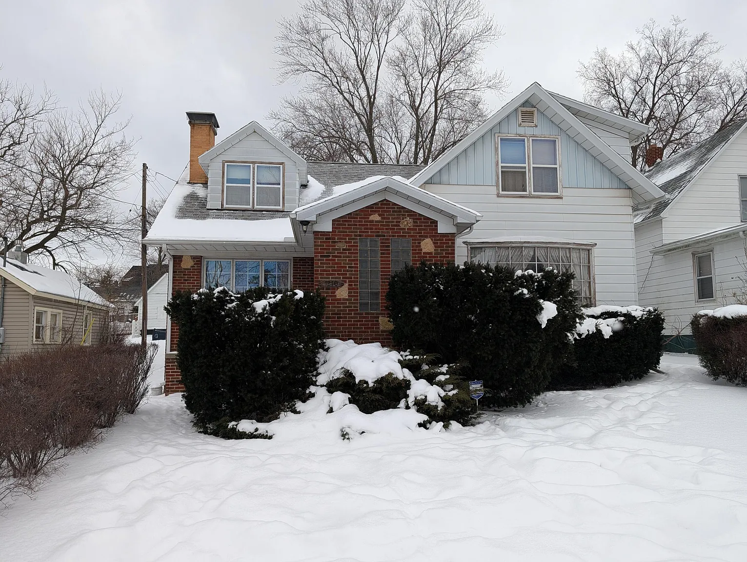 1210 Wabash St photo 1