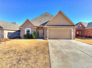 910 SW 79th St, Lawton, OK 73505