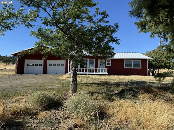 4 New Hope Farm Rd, Goldendale, WA 98620