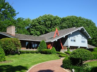 12040 Cheyenne Dr, Palos Heights, IL 60463