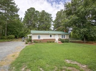 7372 Beulah Hill Church Rd, West End, NC 27376