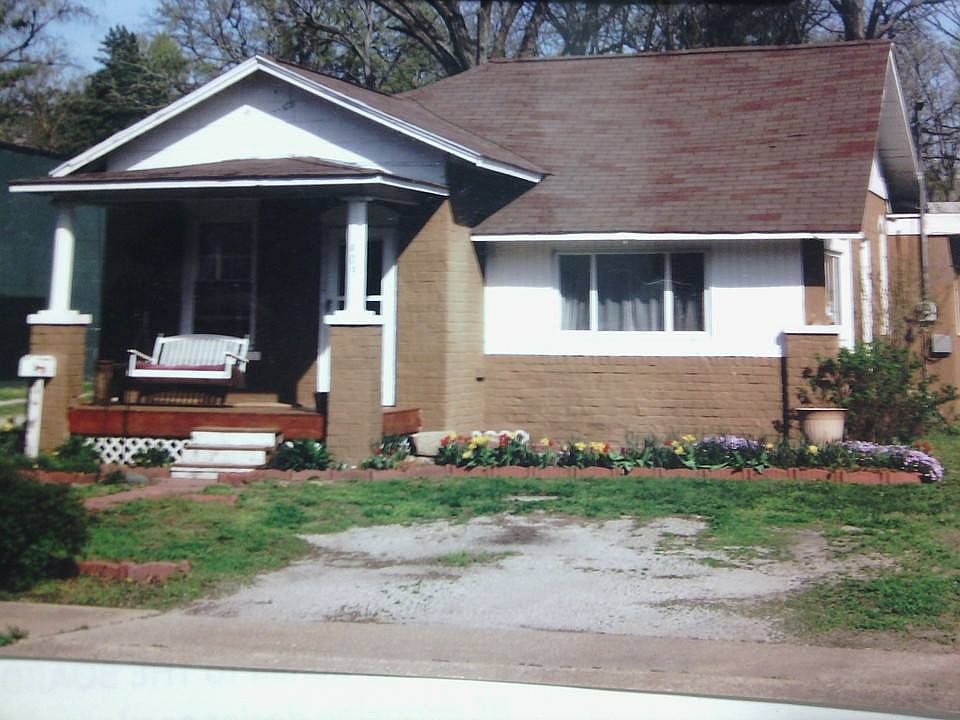 1st image of 409 N Oakland Ave