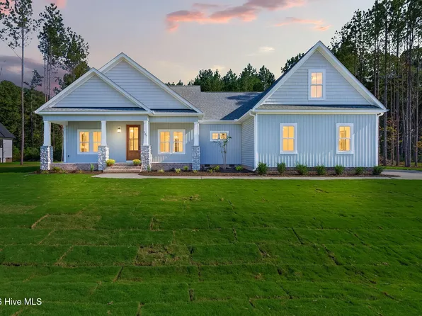 207 Hillstead Way, Smithfield, NC 27577