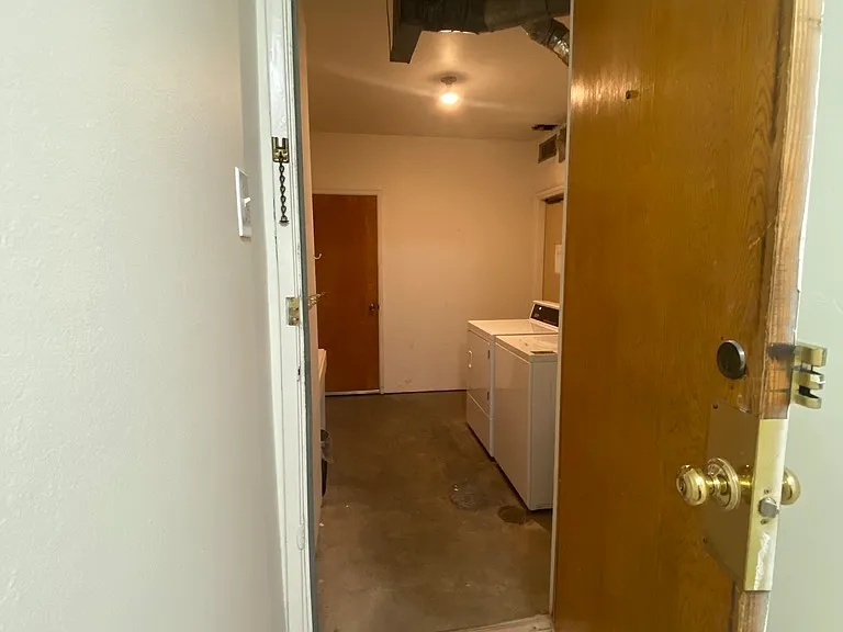 162 Roosevelt Ave #1 — Photo 19