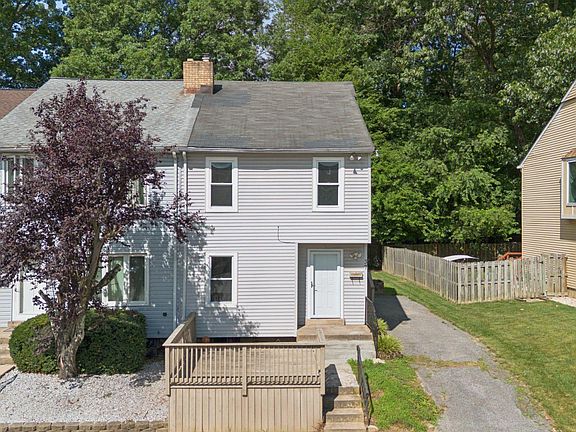 2nd image of 37 Darien Ct
