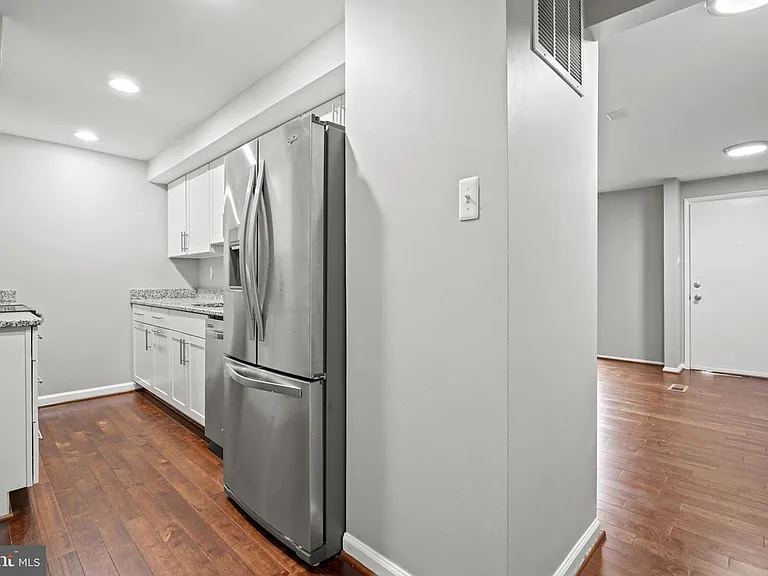 5863 Jacksons Oak Ct — Photo 7