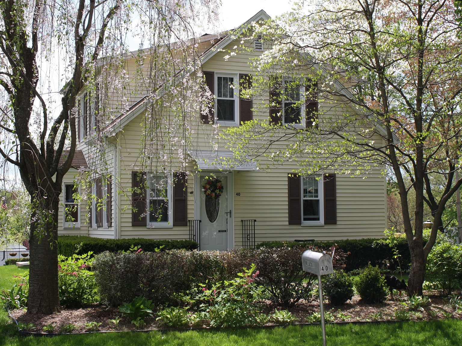40 Mountain Ave, South Hadley, MA 01075 Zillow