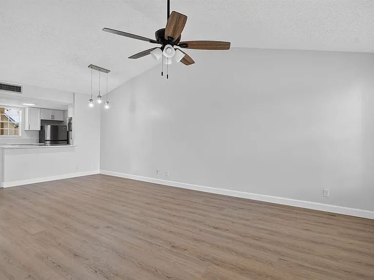 6323 La Costa Dr #M — Photo 12
