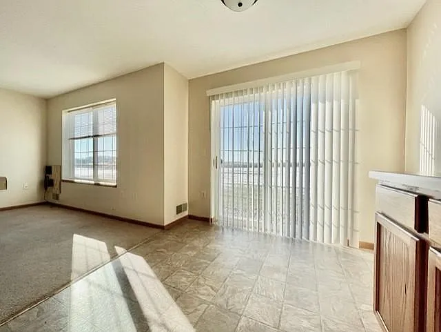 Building Photo - 1715 11th Ave