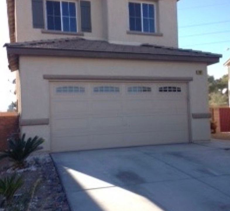 1st image of 141 Rosa Rosales Ct