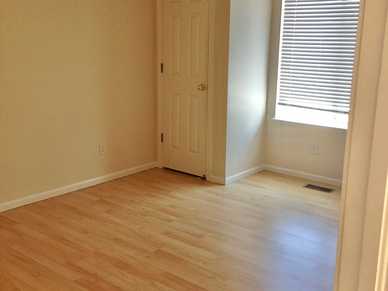 2961 Neil Dr #3 — Photo 7