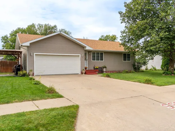 1605 F St, South Sioux City, NE 68776
