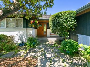 18408 91st Pl W, Edmonds, WA 98026