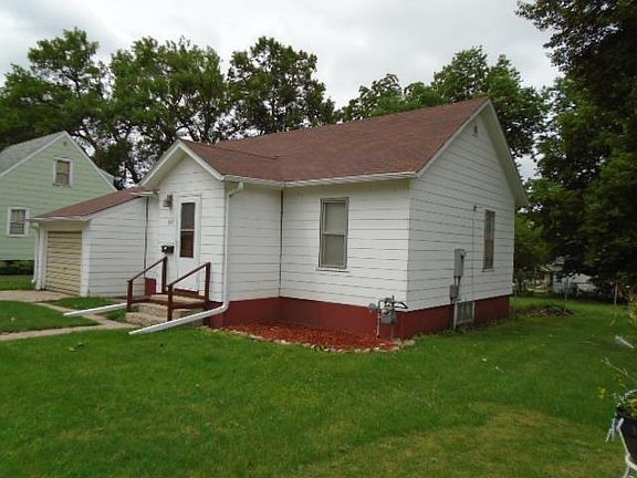4th image of 603 N 10th St