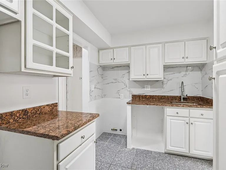3279 Warrensville Center Rd #15D — Photo 12