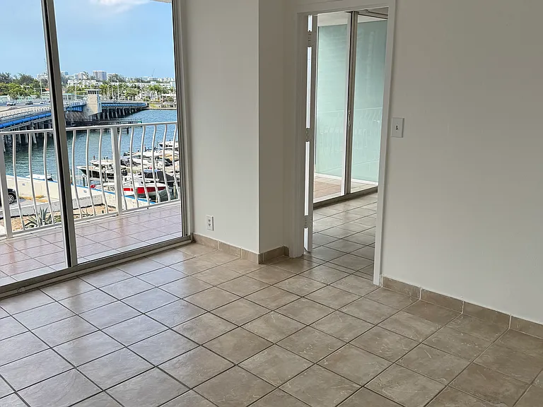 7601 E Treasure Dr #717 — Photo 16