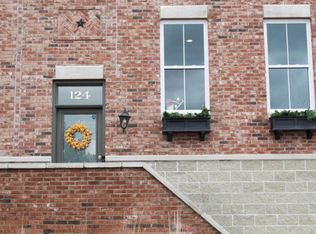 124 Broadway St, Loveland, OH 45140