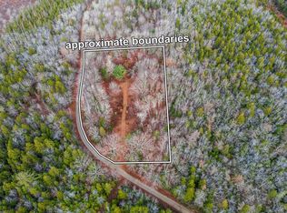 935 Hamilton Rd, Yarmouth, NS B5A 5P1