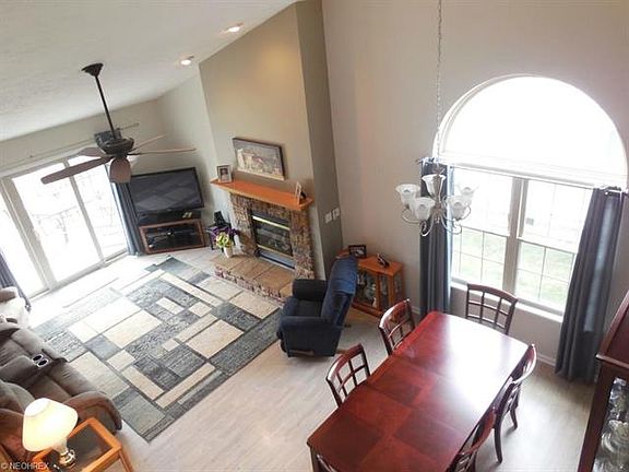 5th image of 308 Eagleton Ct