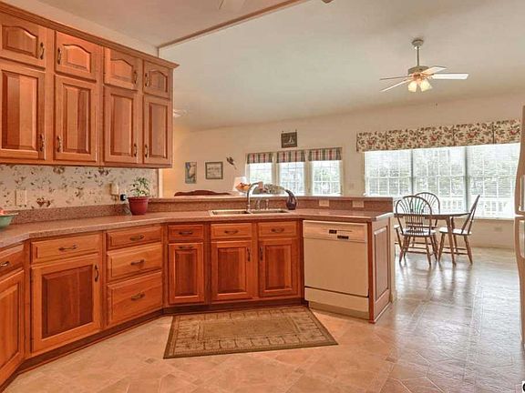 5th image of 68 Augusta Dr #L-0033