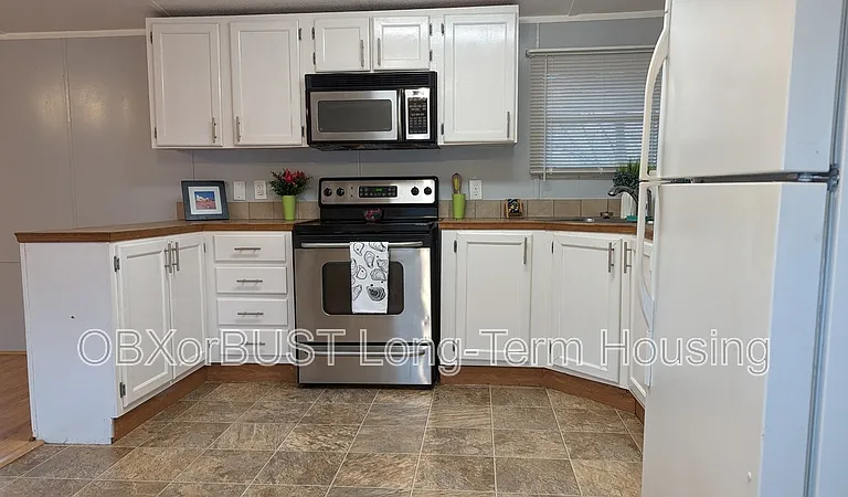 106 Sumac Ln — Photo 5