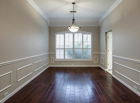 3rd image of 1705 Shadywood Ct