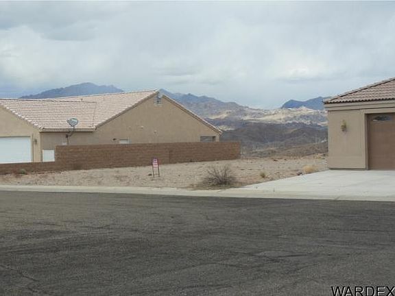 3rd image of 409 Chablis Ct