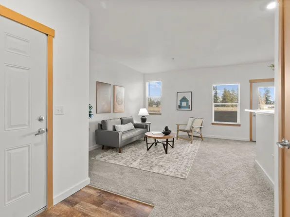 Tustin Apartment Homes