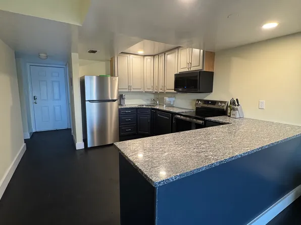 7101 Ridgewood Ave, Cape Canaveral, FL