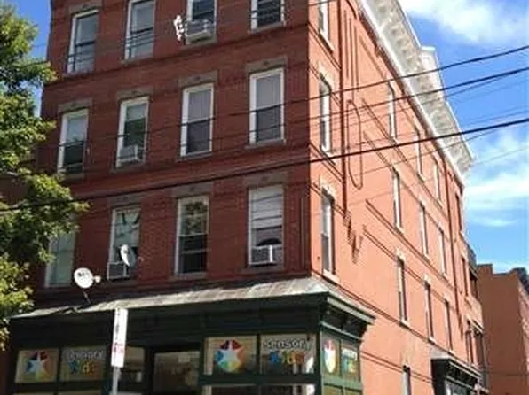 278 Monmouth Street image 1 of 14