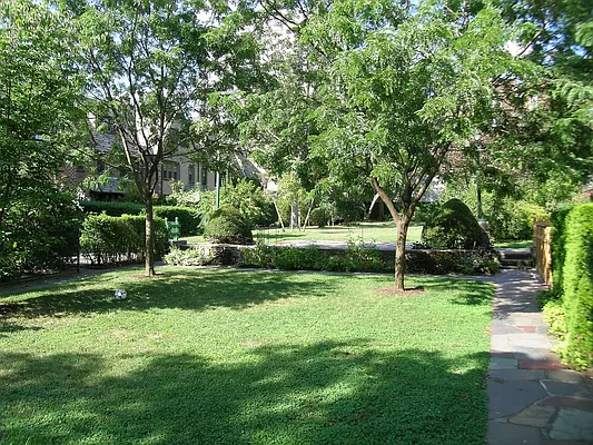 Sold by The Coop Connection LLC | media 83