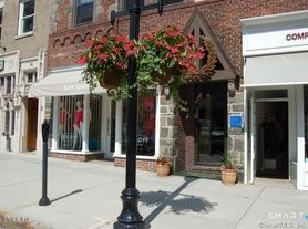 271 Greenwich Ave, Greenwich, CT