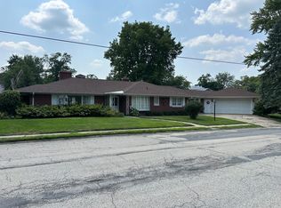 107 Towne St, Morrison, IL 61270