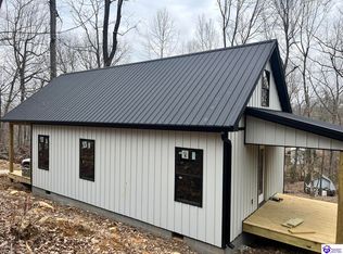 123 Mockingbird Ln, Mammoth Cave, KY 42259