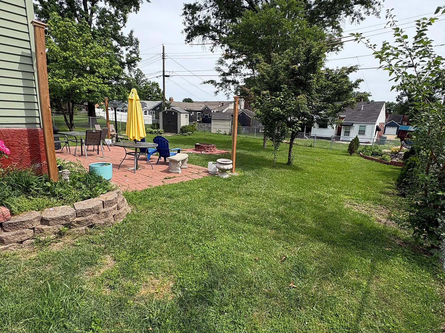 2 bed, 1139 sqft, $1,900 — Photo 3