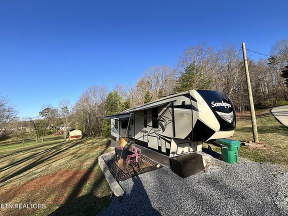4th image of 621 Ogalla Dr Lot 1