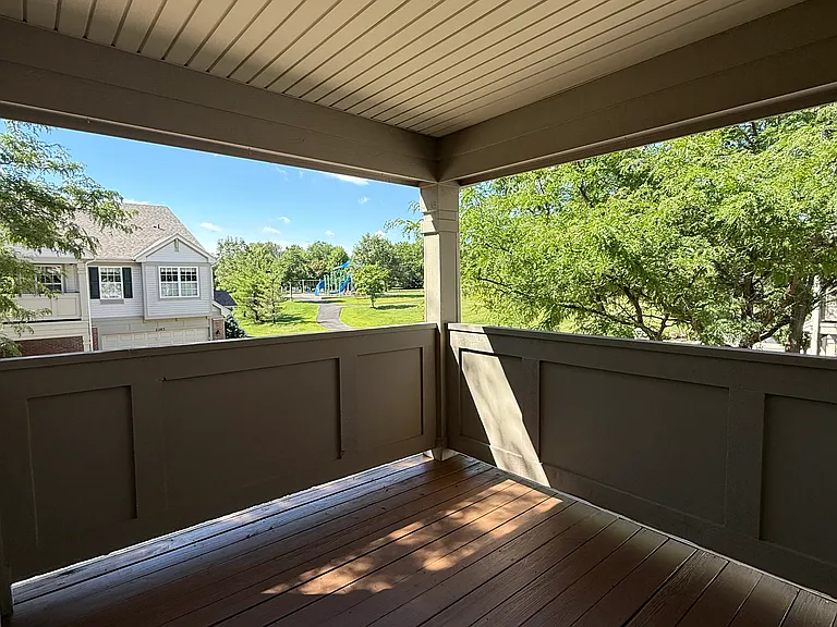2276 Vanderbilt Dr — Photo 18